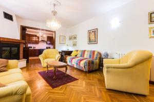 Beautiful 6BD house ideal for larger grups!