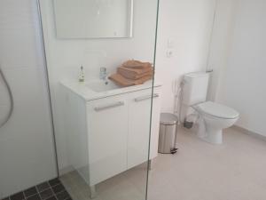 Maisons de vacances Grand studio recent independant : photos des chambres