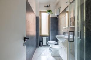 Colosseo Roma colors