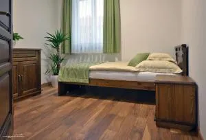 Vincze Vendeghaz - Tázlár