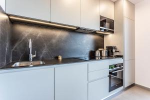 Sea view stylish apartment