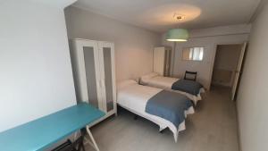 Entreplayas San Lorenzo-Poniente para 6 personas - VUT-3528-AS