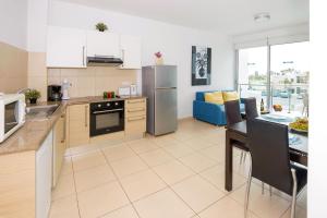 BLISS - Coralli Beachfront Apartment