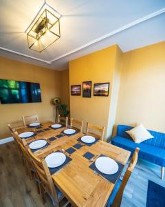 Highgate Beach House - Great for family stays and contractors