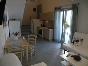 Zathea Apartments Kythira Greece