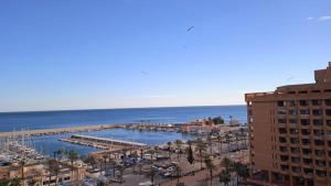 Estudio 1ª linea vista mar planta 10 -30 PYR Fuengirola