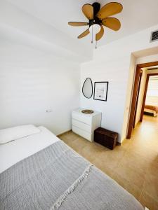 Apartamento con Piscina y Jardín Espectacular Cala Sirenas - Nuevo