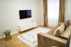 Central Parc Golden Apartament 1