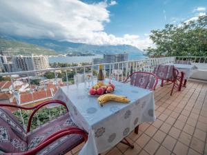 Madra Rooms and Apartments