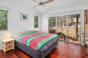 Treetops on Tramican - Ocean View - sleeps 10