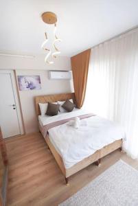 Two Bedroom King Deluxe Suite IS9