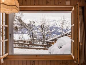 Chalet Eloise by Interhome