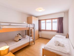 Apartment Cerisiers Hrez by Interhome