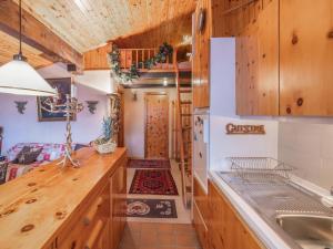 Apartment Chaedoz 65 by Interhome