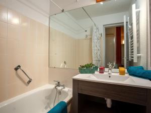 Appartements Apartment Lunik Orion-22 by Interhome : photos des chambres