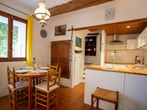 Maisons de vacances Holiday Home Village Bormes by Interhome : photos des chambres