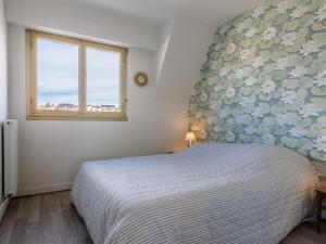 Apartment Laetitia by Interhome