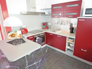 Villa "To Hus" in Sellin - Appartement 01 mit Kamin und Terrasse