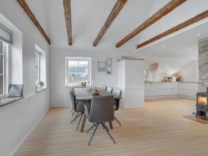 Holiday Home Annelouise - 100m from the sea by Interhome