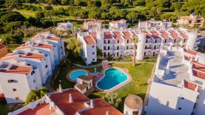 Terraços do Mar Apartment W Pool by LovelyStay
