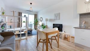 Terraços do Mar Apartment W/ Pool by LovelyStay - 4hvězdičkové hotely ve městě Vilamoura