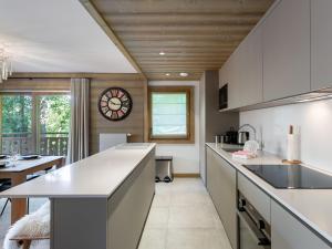 Appartement spacieux 4 chambres Méribel, parking - FR-1-565-68