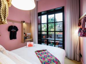 Hotels MOB HOTEL Paris Les Puces : Chambre Double Supérieure avec Terrasse