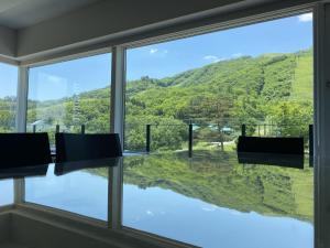 Mountain Side Hakuba