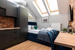 Felicjanek 15 - by Upstairs