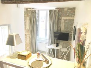 Appartements Charmant studio, quartier du chateau vue Pyrenees : photos des chambres