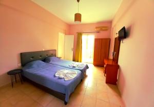 MARE BLU STUDIOS & SUITES