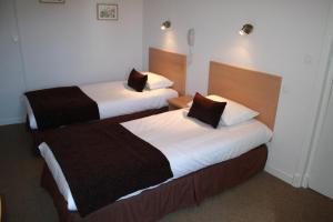 Hotels Hotel de la Rhune : photos des chambres