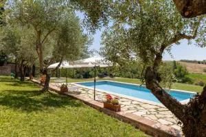 Poggio Vitignano Charming Cottage With Pool and Parking - Vico dʼArbia