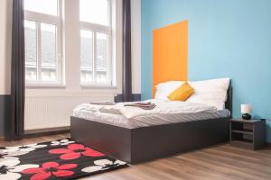 Central and Cozy Apartments K67