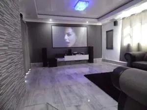 Reflections at 21 - Bunkers Hill