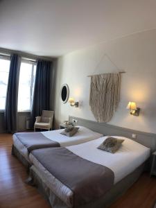 Hotels The Originals Boutique, Hotel de la Balance, Montbeliard : photos des chambres