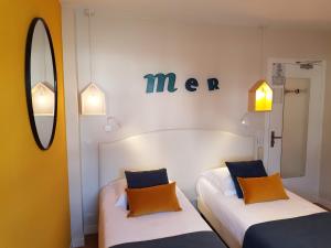 Hotels Les Chants d'Ailes - Hotel Face Mer : photos des chambres