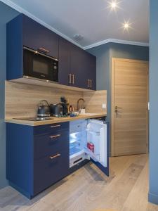 The Blue Alma Eiffel Tower