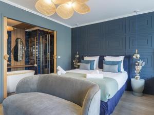 The Blue Alma Eiffel Tower