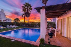 Villa Luz do Atlantico by OCvillas