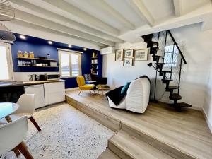 Nice Chateau Duplex Menica vue sur le vieux Nice