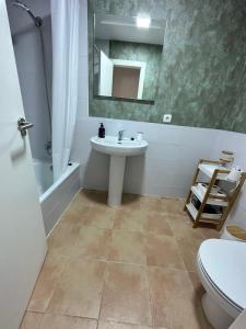 Luminoso y tranquilo apartamento con jardin en campo de Golf Valle del Este