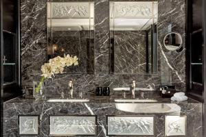 Hotels Prince de Galles, un hotel Luxury Collection, Paris : photos des chambres