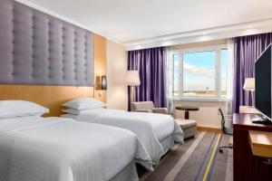 Classic Twin Room room in Sheraton Brussels Airport Hotel