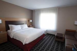 King Studio with Sofa Bed room in TownePlace Suites by Marriott Southern Pines Aberdeen