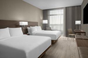 AC Hotel by Marriott Charlotte Ballantyne