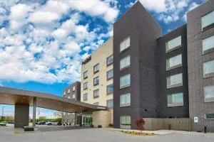 Fairfield by Marriott Inn & Suites Cincinnati North West Chester - شارونفيل