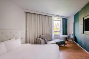 Superior Room King room in Munich Marriott Hotel