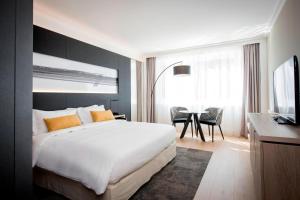 Hotels Lyon Marriott Hotel Cite Internationale : Chambre Lit King-Size ou Lits Jumeaux - Non remboursable