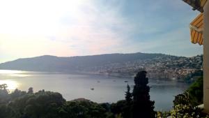 Appartements Vintage flat on Villefranche bay - free car park : photos des chambres